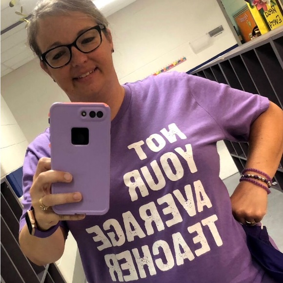 💜💁🏻‍♀️meet your posher, Karen - Picture 5 of 7